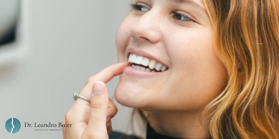 Dr. Leandro Baier | Clínica de Odontologia Estética em Blumenau, SC Restauração no Mesmo Dia? A Odontologia Digital faz Acontecer!