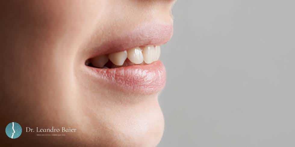 Dr. Leandro Baier | Clínica de Odontologia Estética em Blumenau, SC Dr. Leandro Baier | Clínica de Odontologia Estética em Blumenau, SC